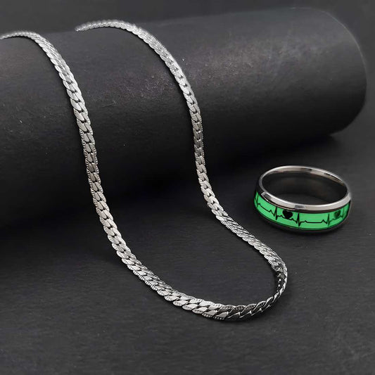 Silver Chain With Ring